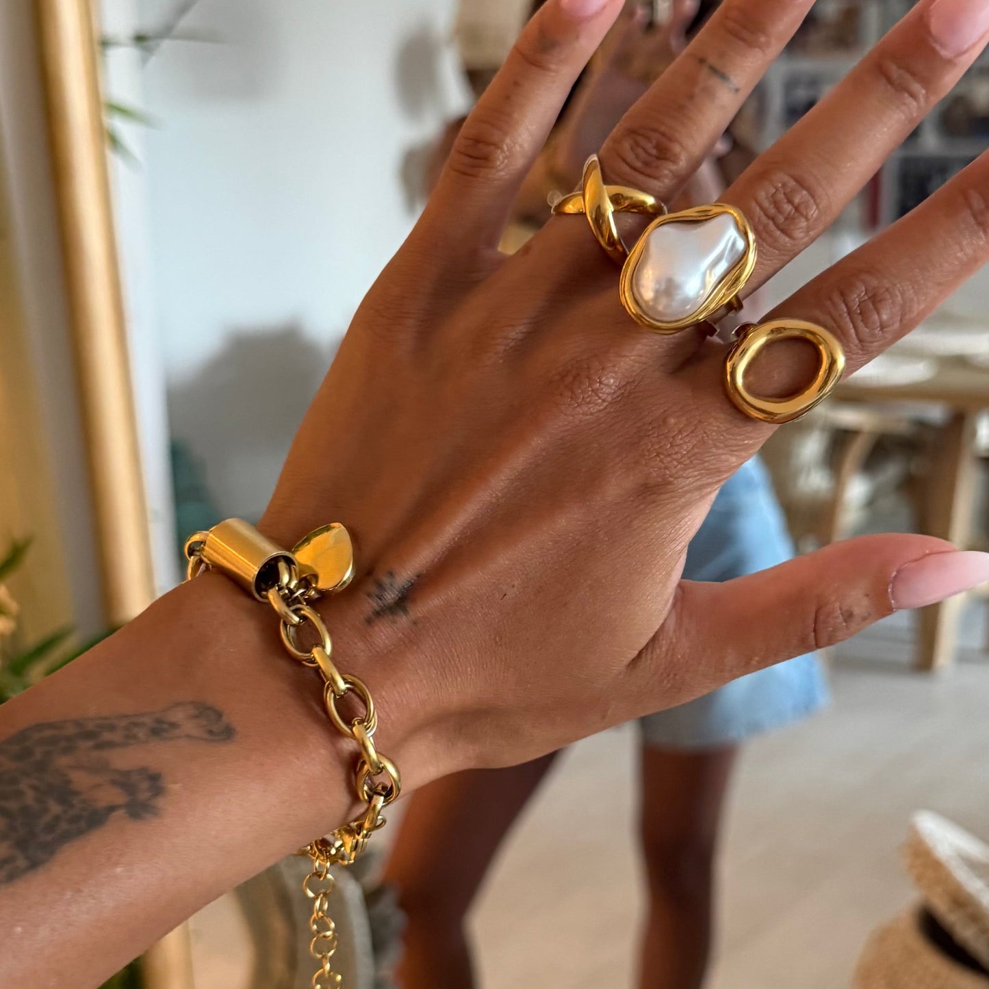 LIORA BRACELET